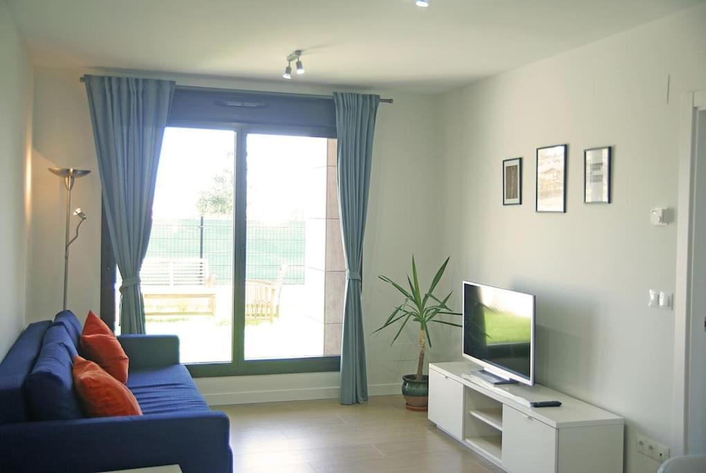 Apartamento Holidea Playa San Juan De La Canal Santa Cruz De Bezana Exterior photo
